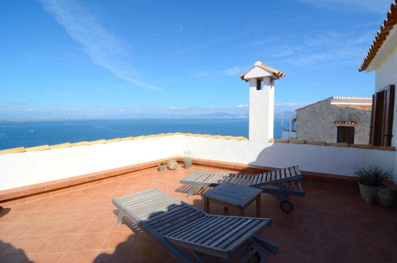 Villa Garbinell L'Escala Exterior photo